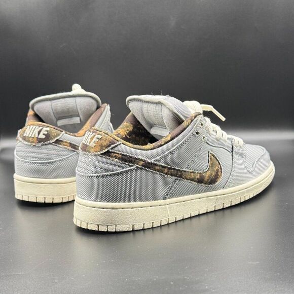Nike Dunk Low 'Digital Camo' - Picture 1 of 12
